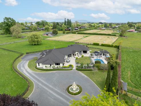503 Grasslands Drive, Cambridge