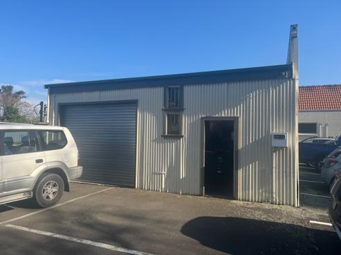 301 Railway Road, Hastings