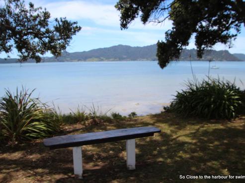 38 Bermuda Place, One Tree Point