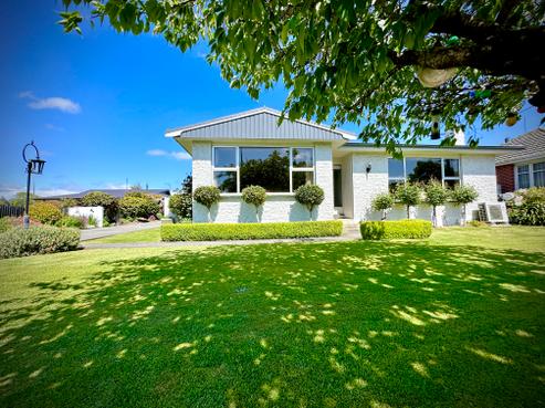 215 Bainfield Road, Waikiwi