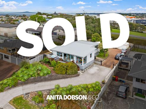 3 Delshaw Avenue, Stanmore Bay