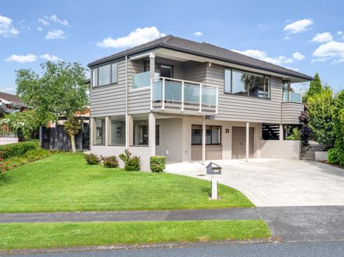 21 Olena Avenue, Sunnyhills