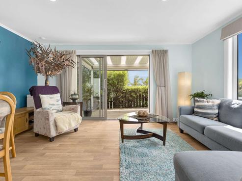 1A Torsby Road, Coopers Beach
