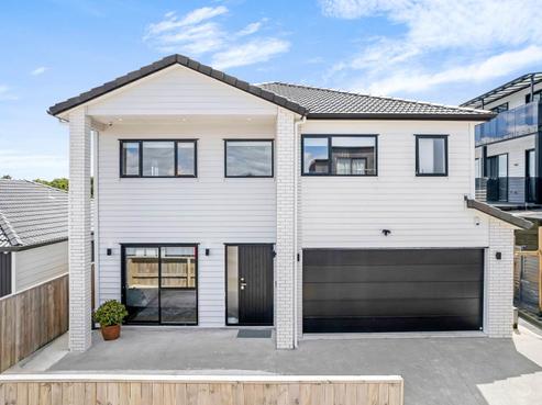 8 Teoteo Place, Flat Bush