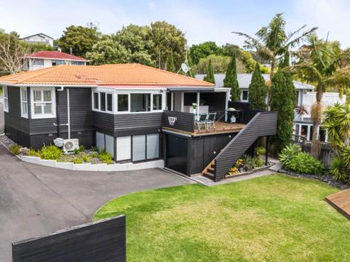 16 Weatherly Road, Torbay