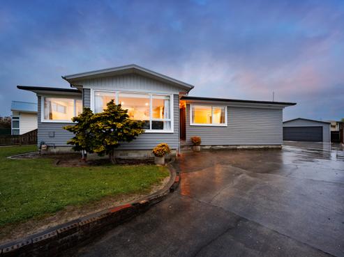 28 Raglan Avenue, Cloverlea