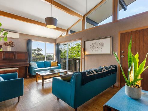 133 Forest Hill Road, Henderson