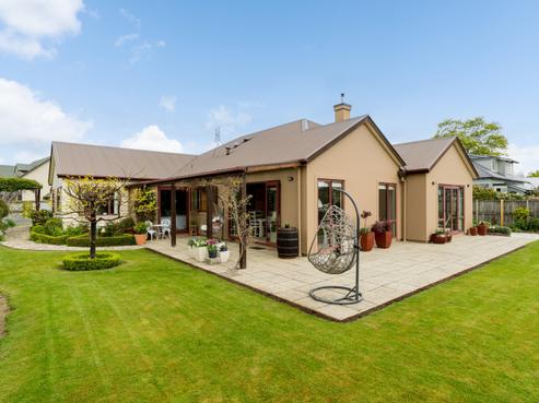 17 Glenbrook Drive, Mosgiel