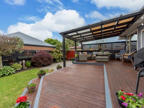 6 Bentley Street, Russley