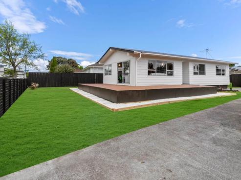 25 Smedley Street, Manurewa