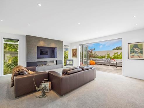 367 Beach Road, Campbells Bay