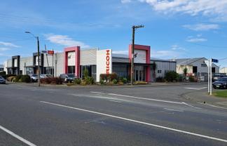 Premier Corner Profile 
