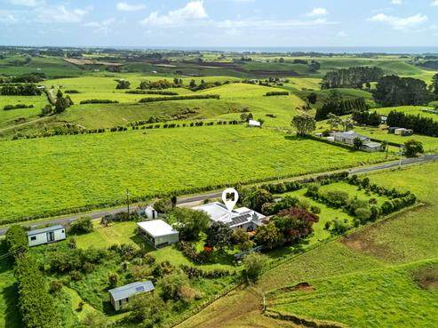 17 Upper Pitone Road, Oakura