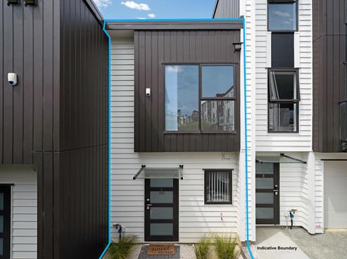 2/105 Hobsonville Road, West Harbour