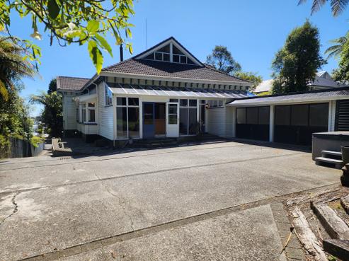 19 Kilgour Road, Greymouth