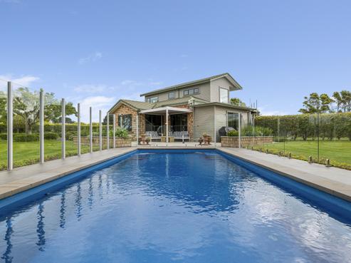 65 Mcgiven Drive, Frankleigh Park