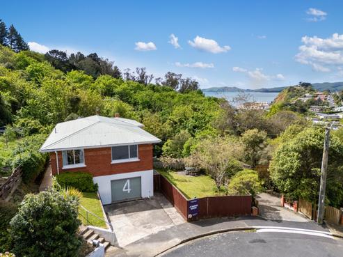 4 Kohi Place, Port Chalmers