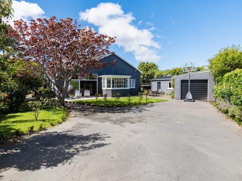 248 Highgate, Roslyn