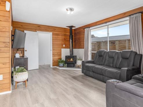 40 Walton Road, Paraparaumu Beach