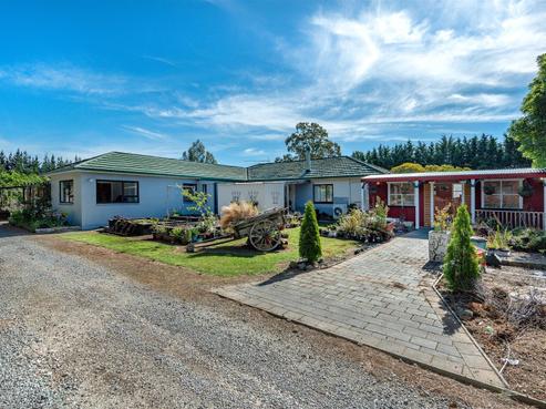 165 North Eyre Road, Swannanoa