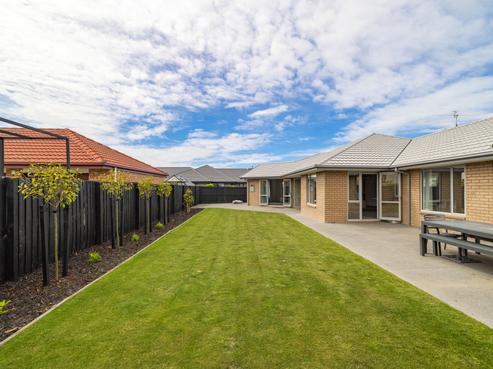 18 Cyclamen Place, Aidanfield