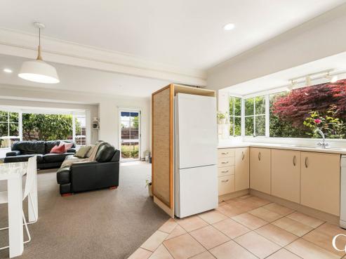 98A Ngatai Road, Otumoetai