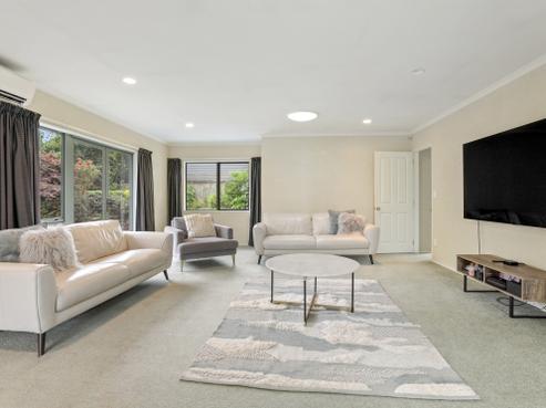 44 Warwick Drive, Lynmore