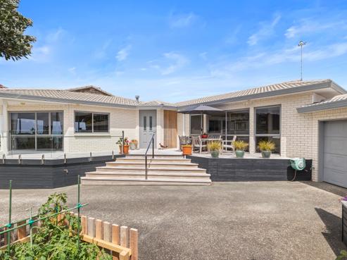 19 Taranui Place, Mangawhai Heads