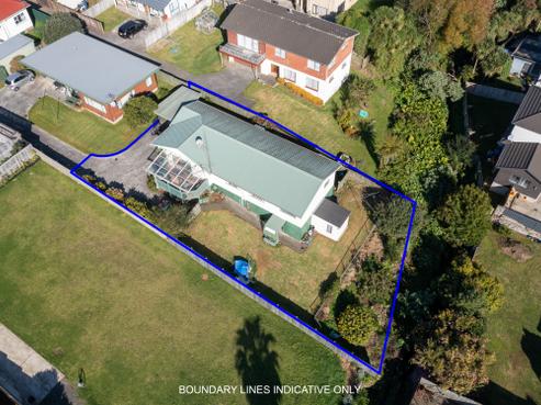 33B Earlsworth Road, Mangere East