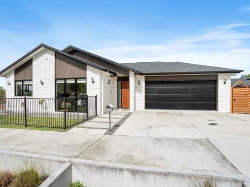4 Holcroft Street, Papakura