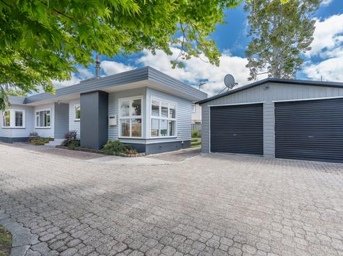 54 Pine Avenue, Melville