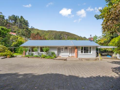 27 Woodvale Grove, Fairfield