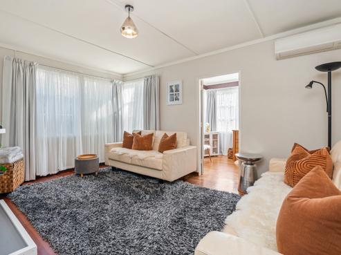 42 Park Avenue, Kensington