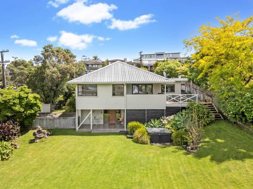 46 Montgomery Crescent, Cockle Bay