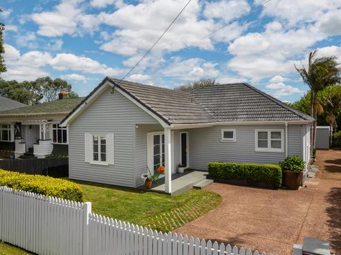 39 Harlston Road, Mount Albert