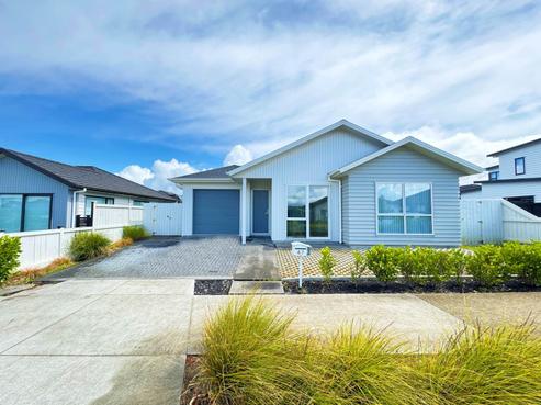 47 Siren Street, Wainui