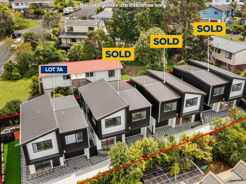 7A Thalia Place, Totara Vale