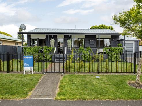 66 Queenwood Avenue, Queenwood