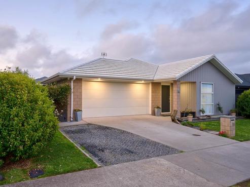 13 Papa Orchard Drive, Kumeu