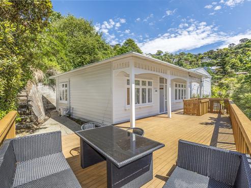 11 Governor Road, Northland