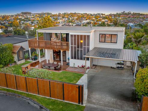 43 Amorino Drive, Red Beach