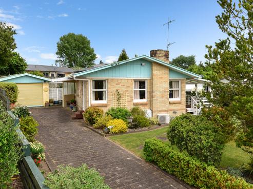 211 Bankwood Road, Chartwell