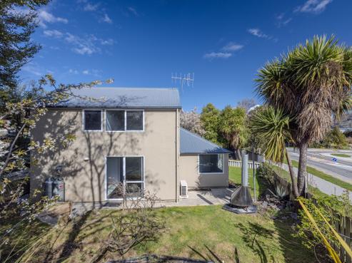 9A Aeolus Place, Wanaka