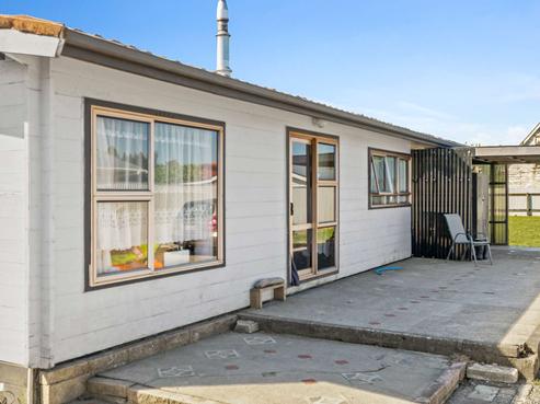 27 Black Street, Wairoa