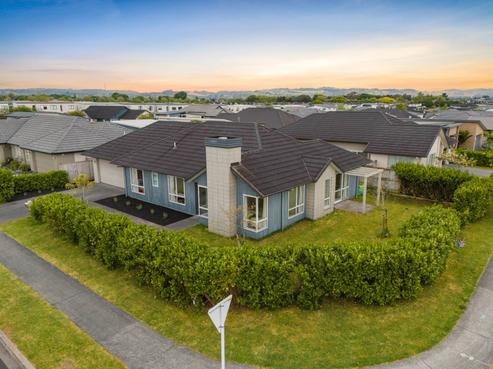 4 Gidran Street, Karaka