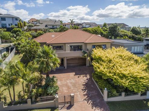 9 Belleaire Court, West Harbour