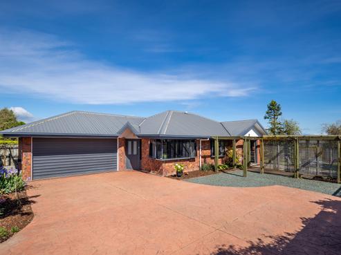 74 Kingsford Drive, Stoke