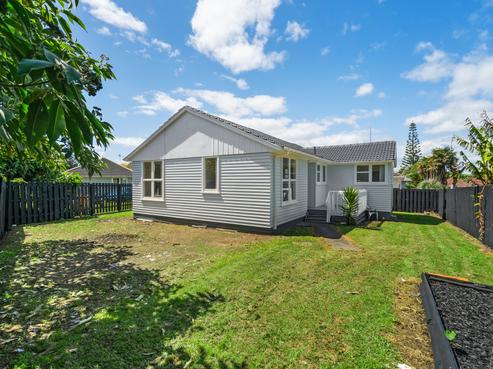 10B Frank Hewitt Street, Pukekohe