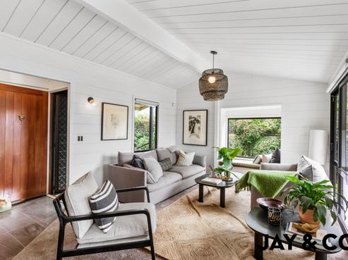 6 Monument Road, Clevedon