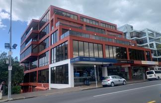 138 sqm Takapuna Office plus deck
